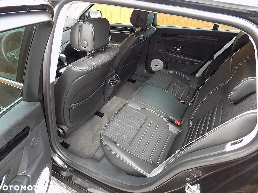 Renault Laguna Grandtour dCi 110 FAP EDC Bose Edition - 6
