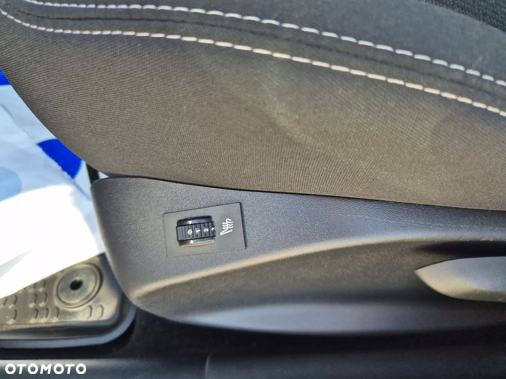 Peugeot 208 PureTech 82 Allure - 8