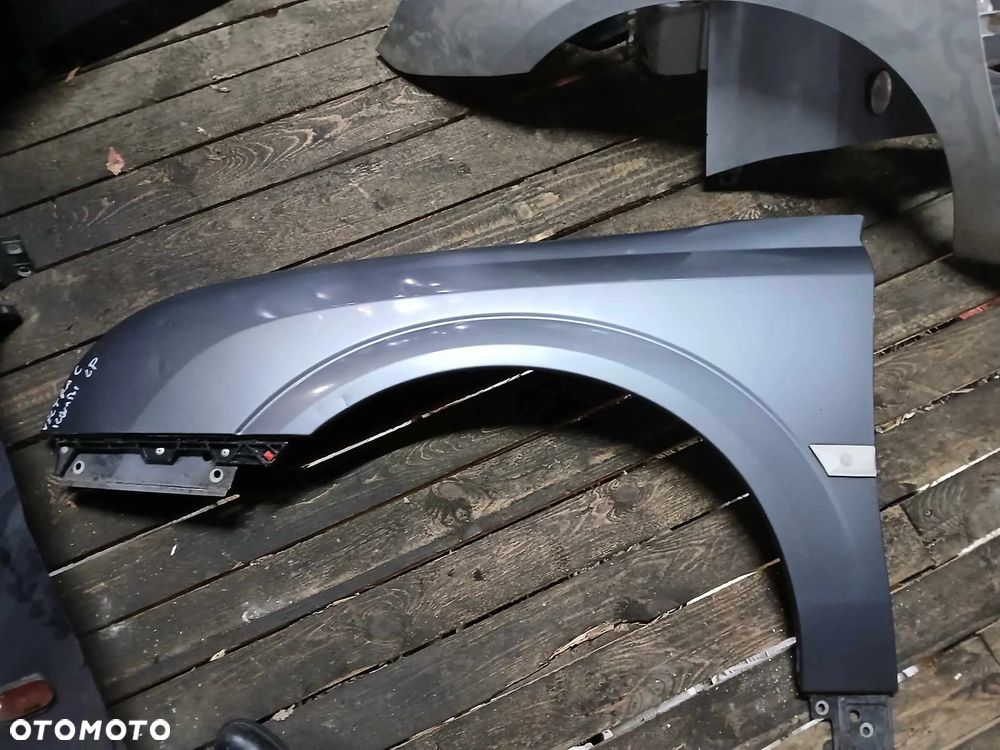 Opel Vectra C kombi Błotnik lewy, prawy - 1