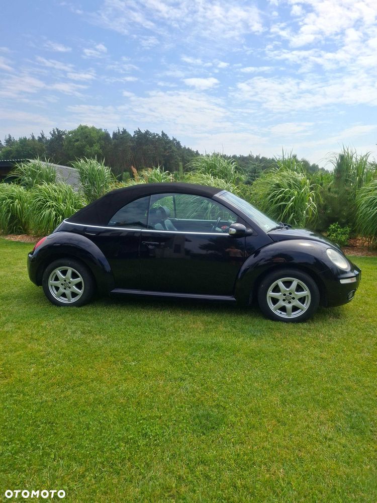 Volkswagen New Beetle - 3