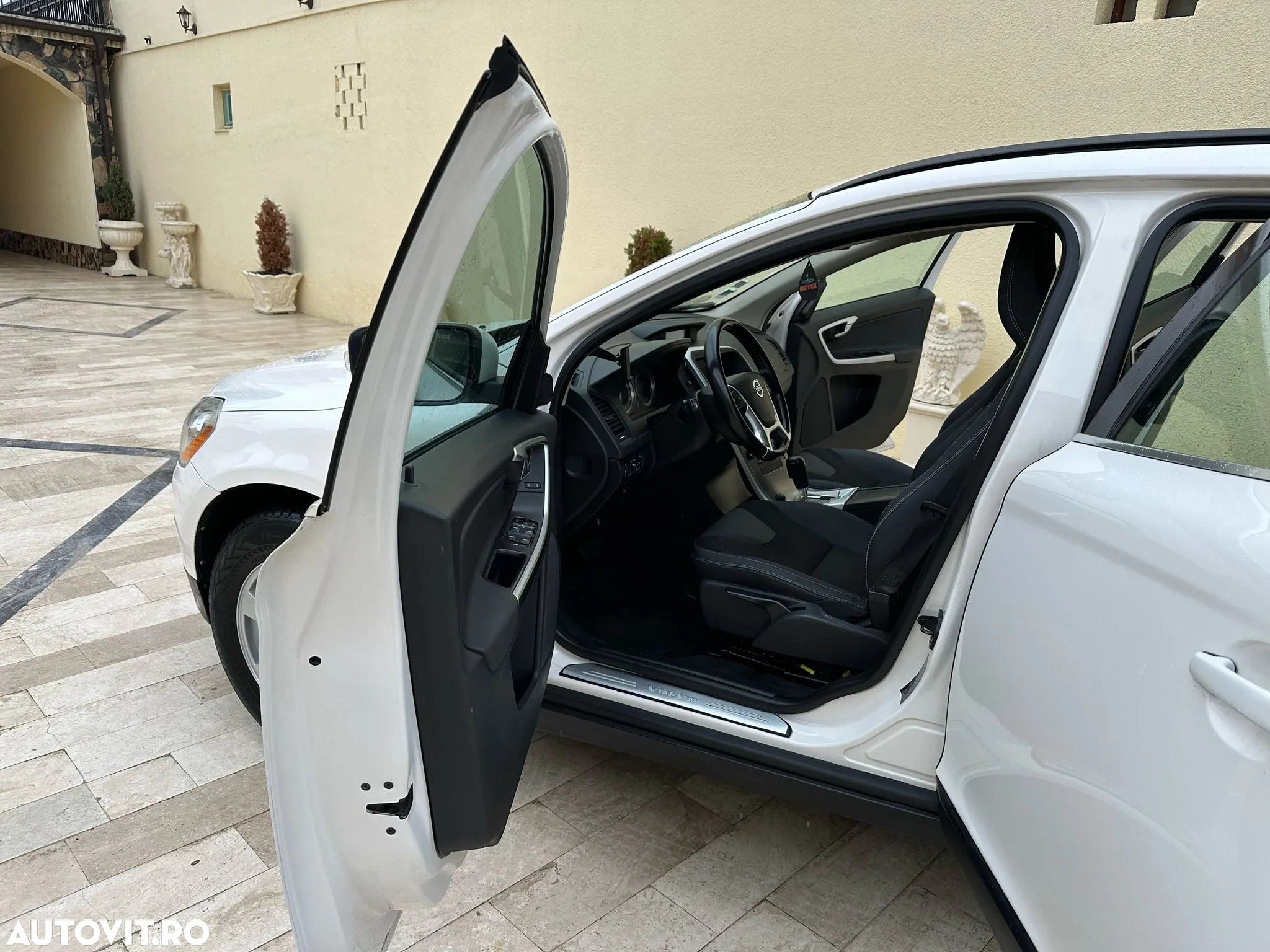 Volvo XC 60 - 5