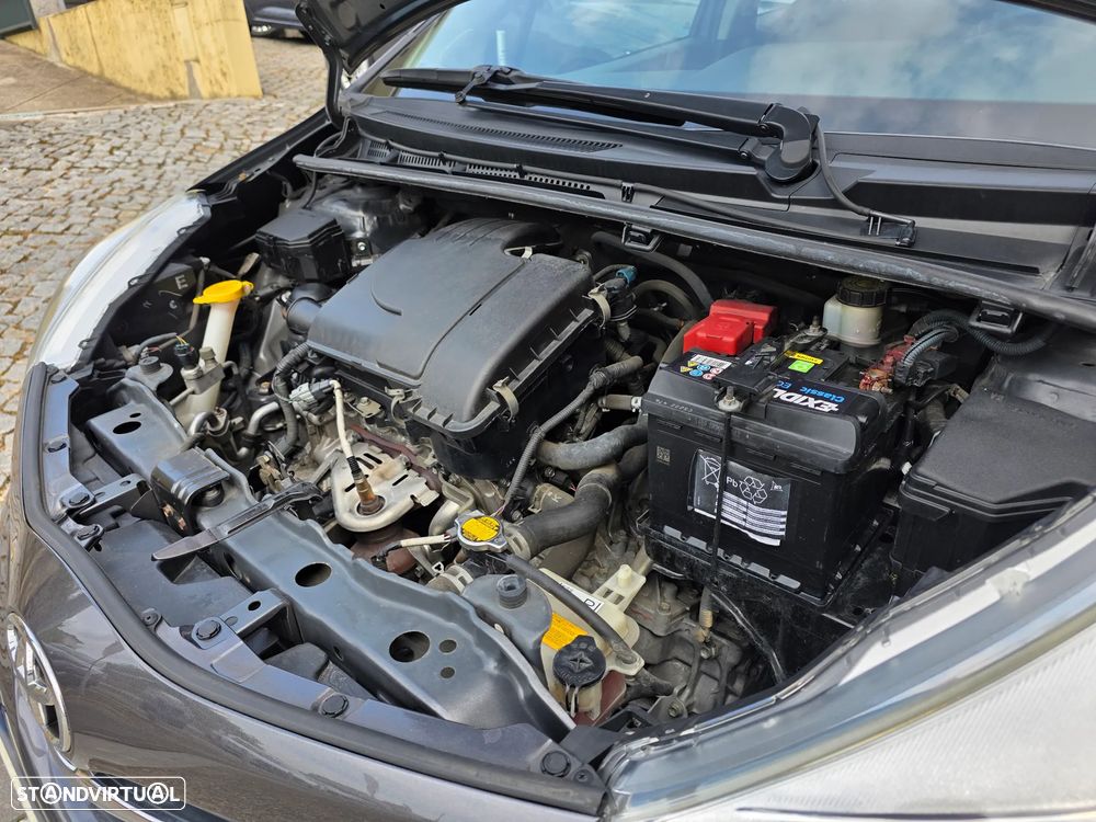 Toyota Yaris 1.0 VVT-i Comfort+P.Style - 26