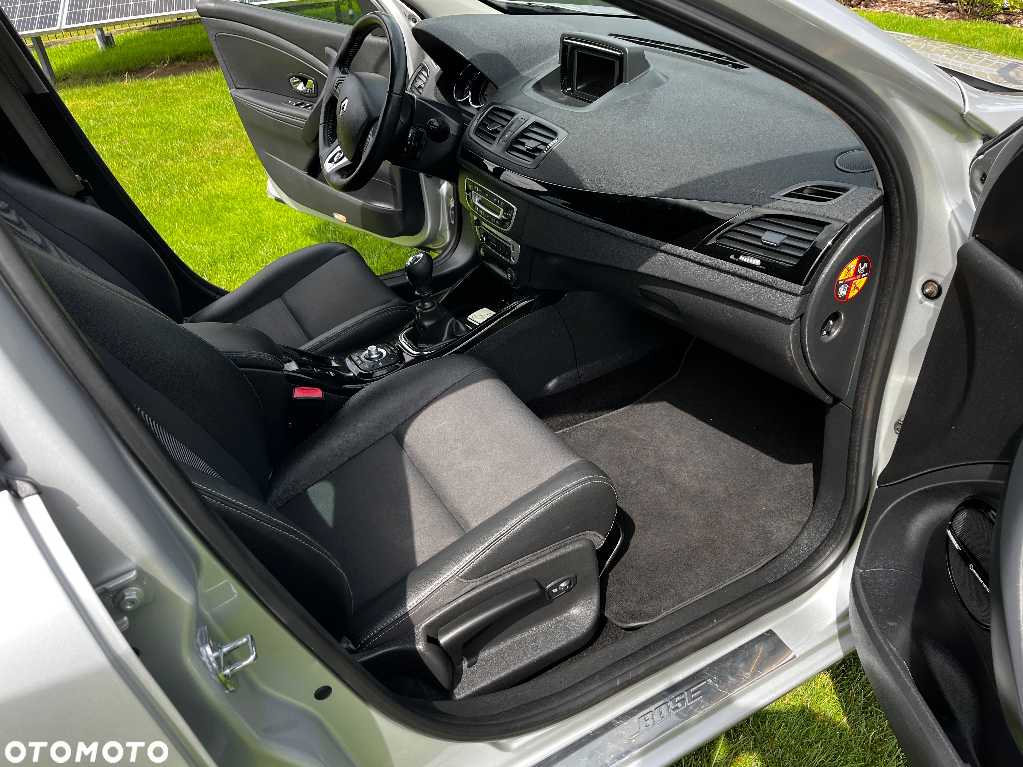 Renault Megane Grandtour ENERGY TCe 115 Start & Stop Bose Edition - 8