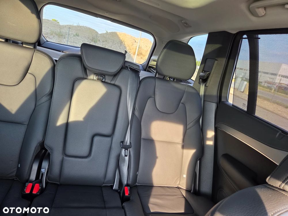 Volvo XC 90 B5 D AWD Plus Bright - 18
