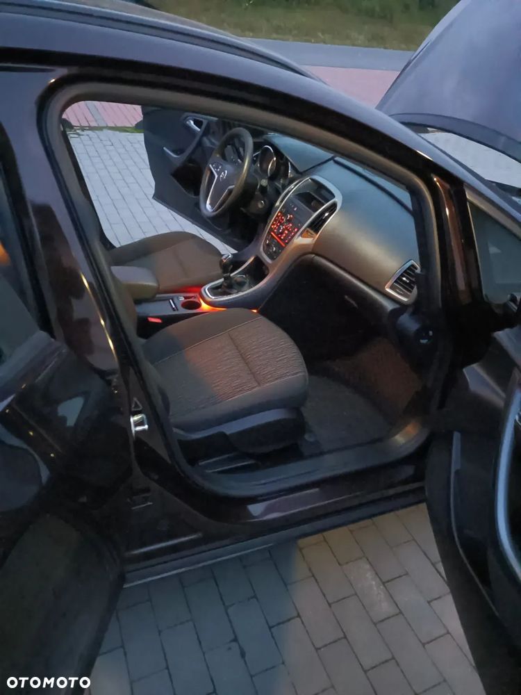 Opel Astra 1.7 CDTI DPF Sports Tourer - 18