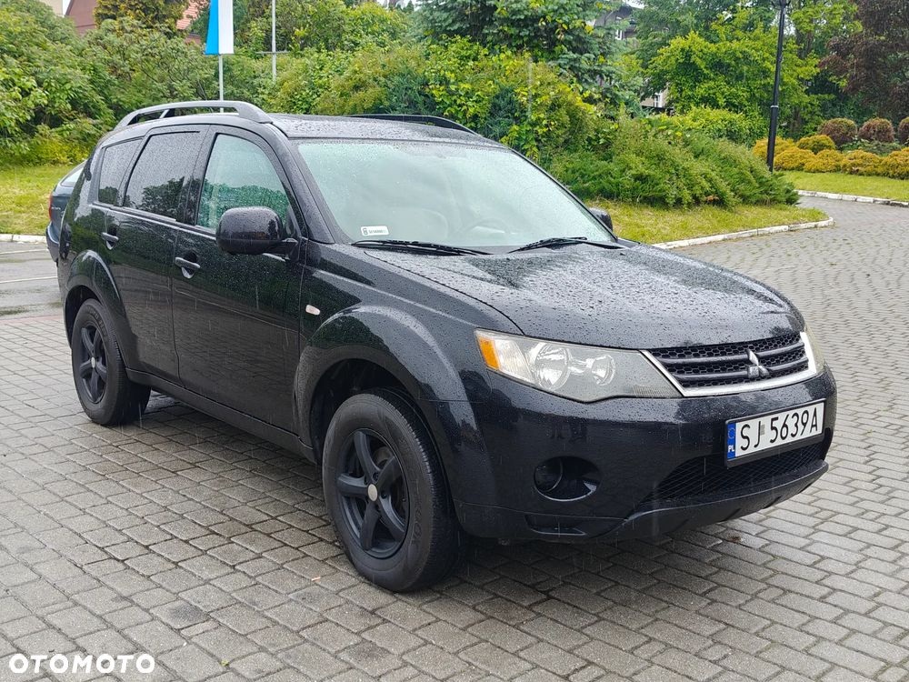 Mitsubishi Outlander 3.0 V6 LS 2WD - 11