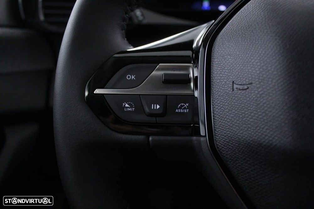 Peugeot 308 1.6 Hybrid Allure e-EAT8 - 22