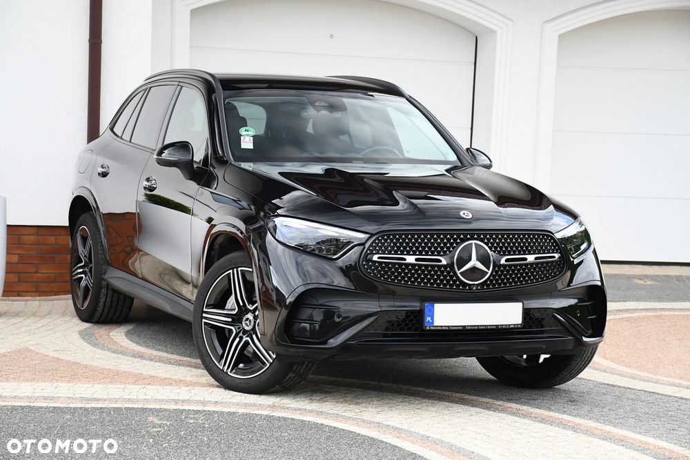 Mercedes-Benz GLC 300 e PHEV 4-Matic AMG Line - 9