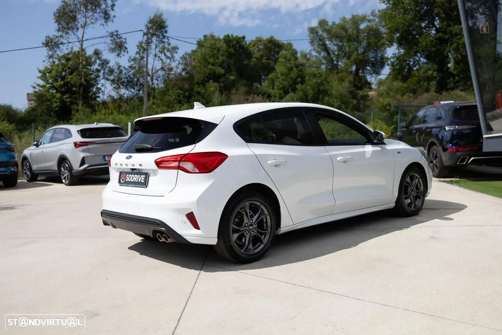 Ford Focus 1.0 EcoBoost S&S ST-LINE - 7