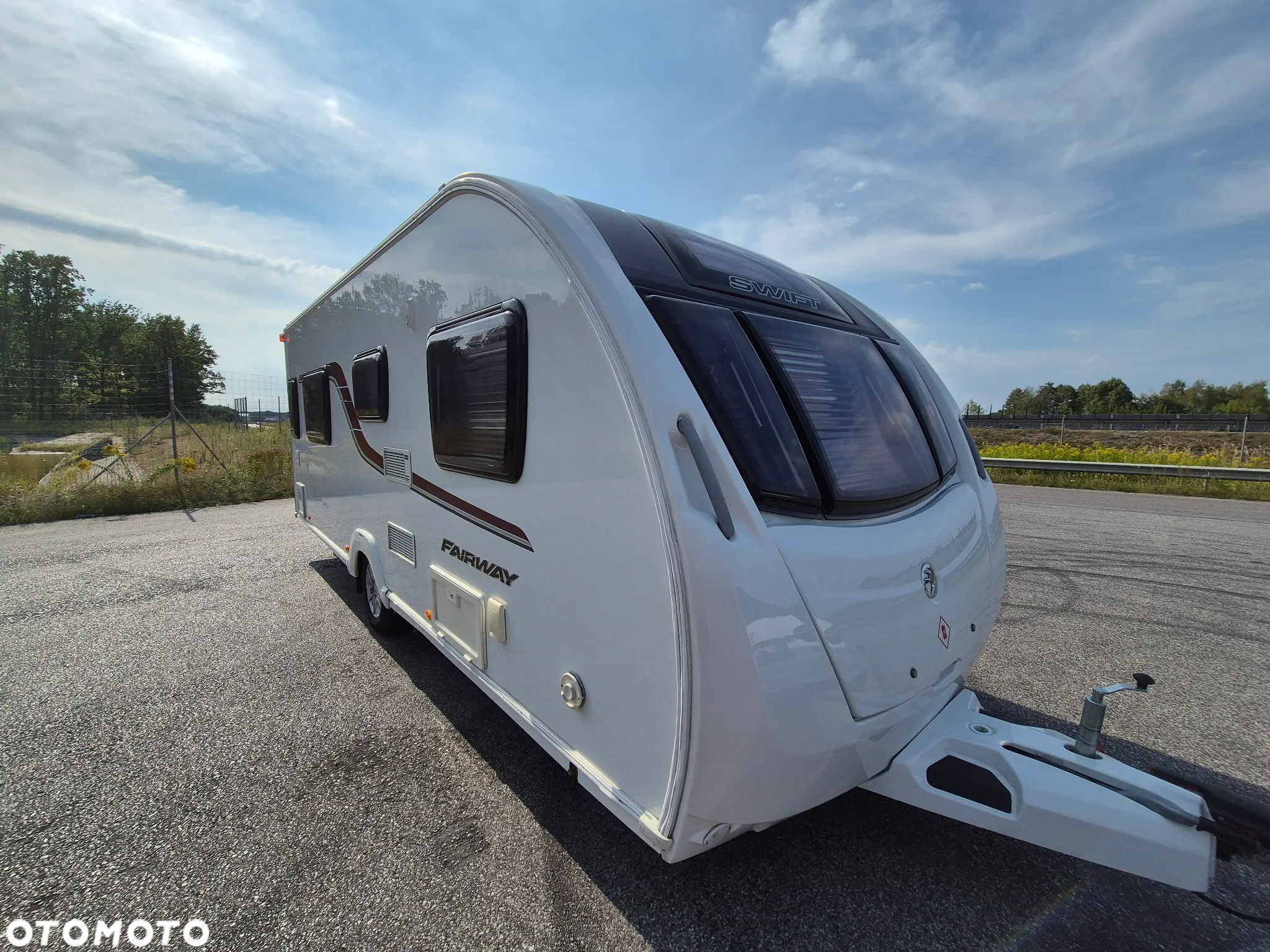 SWIFT FAIRWAY 564 - 9