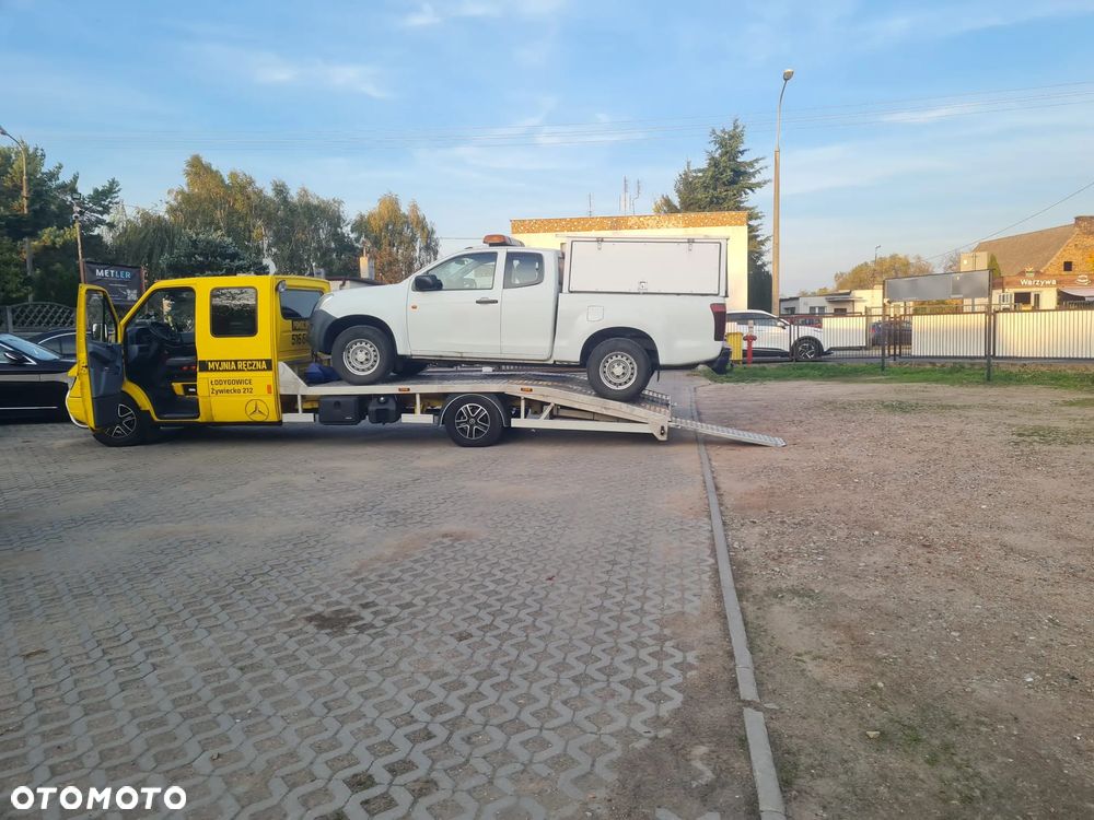 Isuzu D-Max - 30