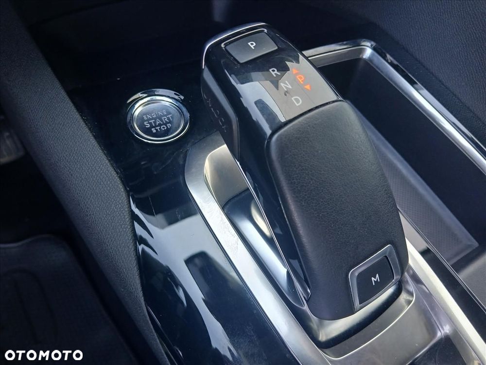 Peugeot 5008 1.5 BlueHDi Allure S&S - 16