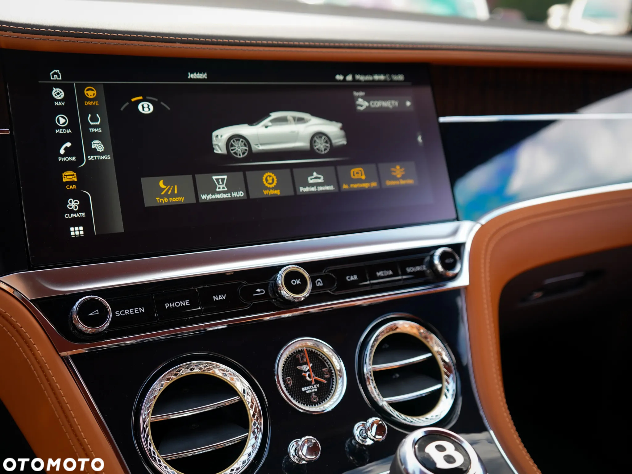 Bentley Continental GT - 27