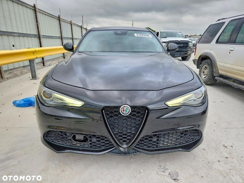 Alfa Romeo Giulia 2.0 Turbo Veloce TI Q4 - 7