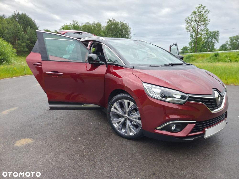 Renault Scenic - 26