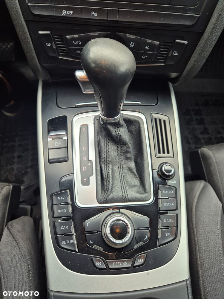 Audi A4 Avant 2.0 TDI DPF multitronic S line Sportpaket - 22