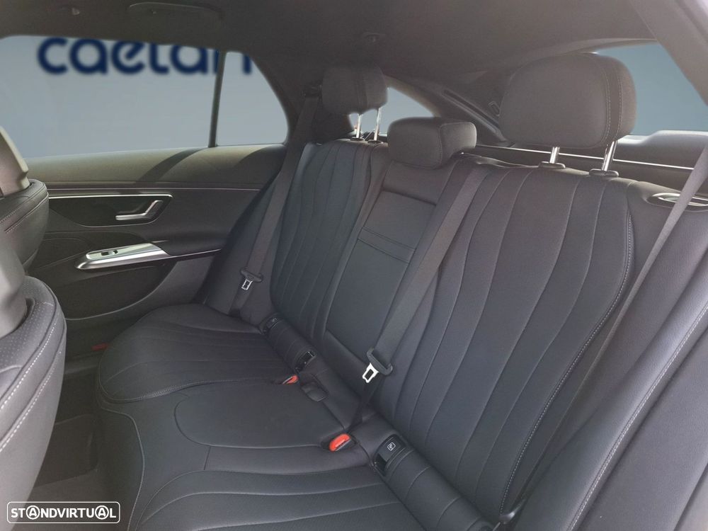 Mercedes-Benz E 300 de - 14