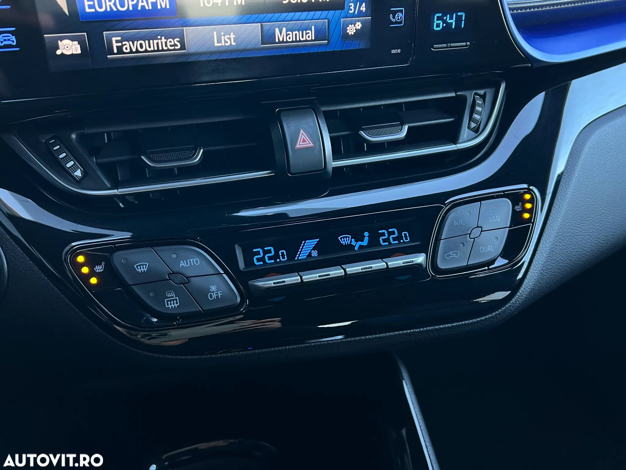 Toyota C-HR 1.8 HSD 122 CP 4x2 CVT C-ult Style bi-tone - 23