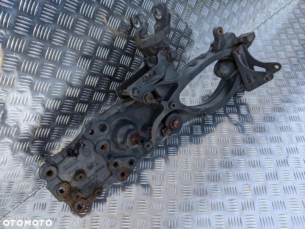 WSPORNIK RAMY STREFA ZGNIOTU PRAWA DAF XF 106 - 2