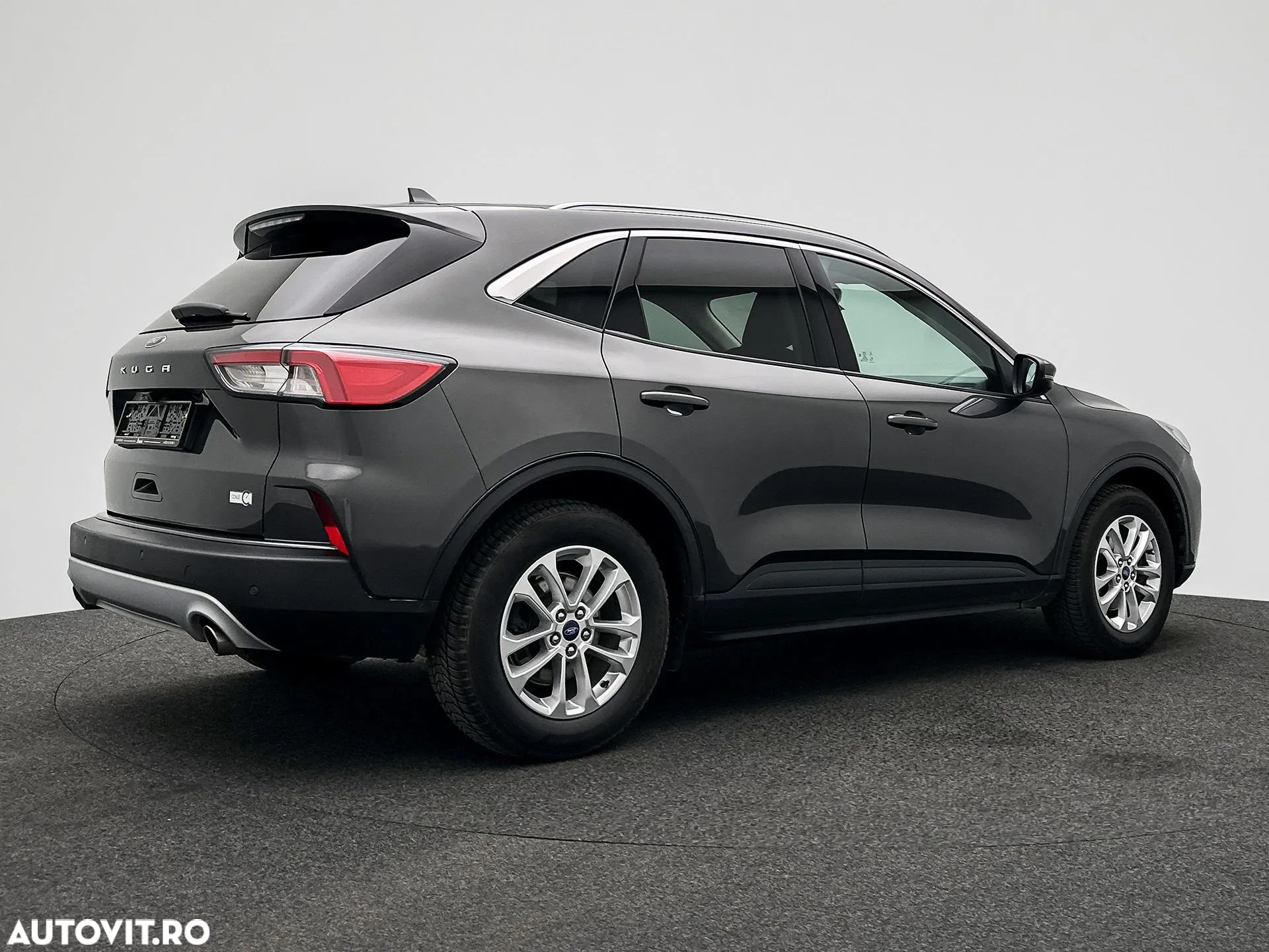 Ford Kuga 1.5 TDCi 2x4 Aut. Titanium - 13
