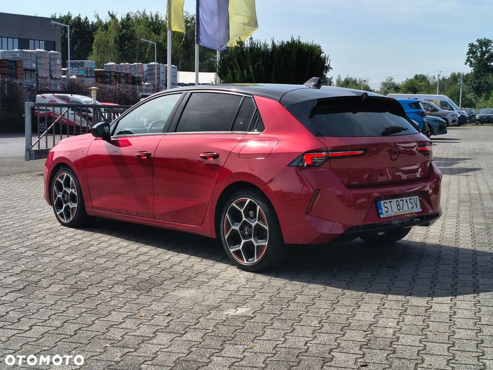 Opel Astra 2022 photo 3
