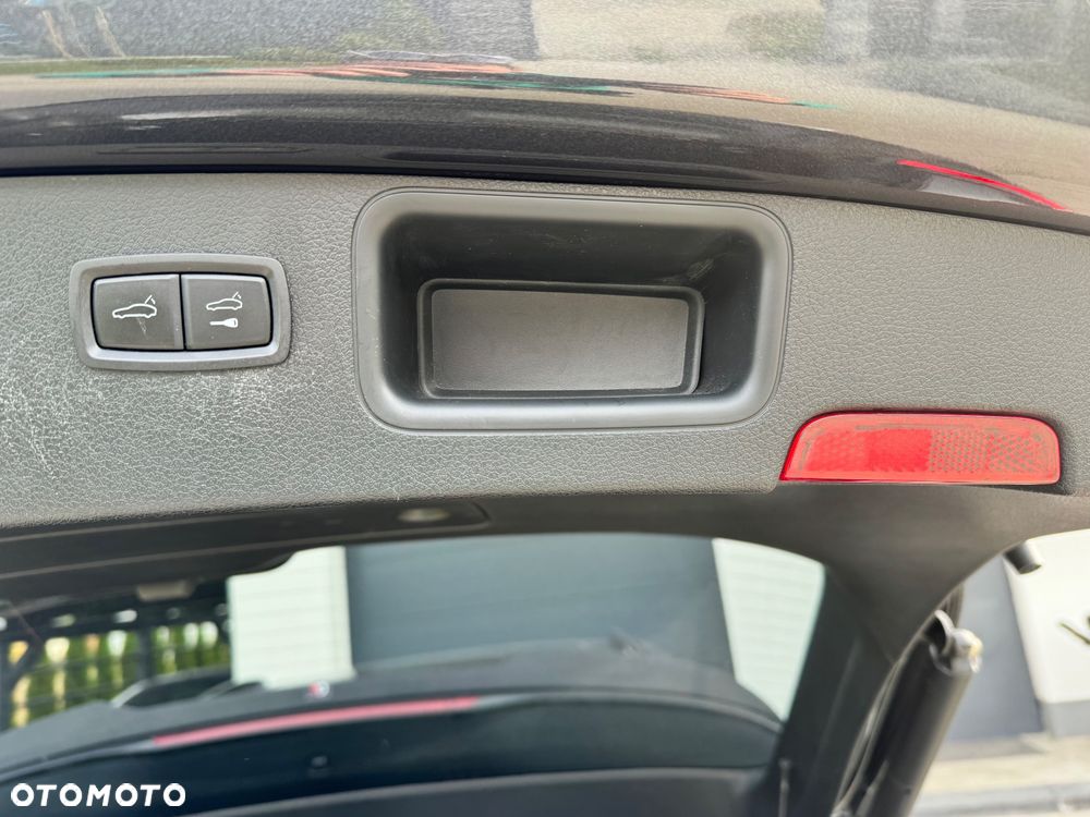 Porsche Macan Standard - 28