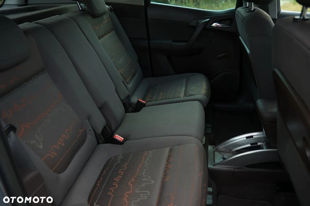 Opel Meriva - 21