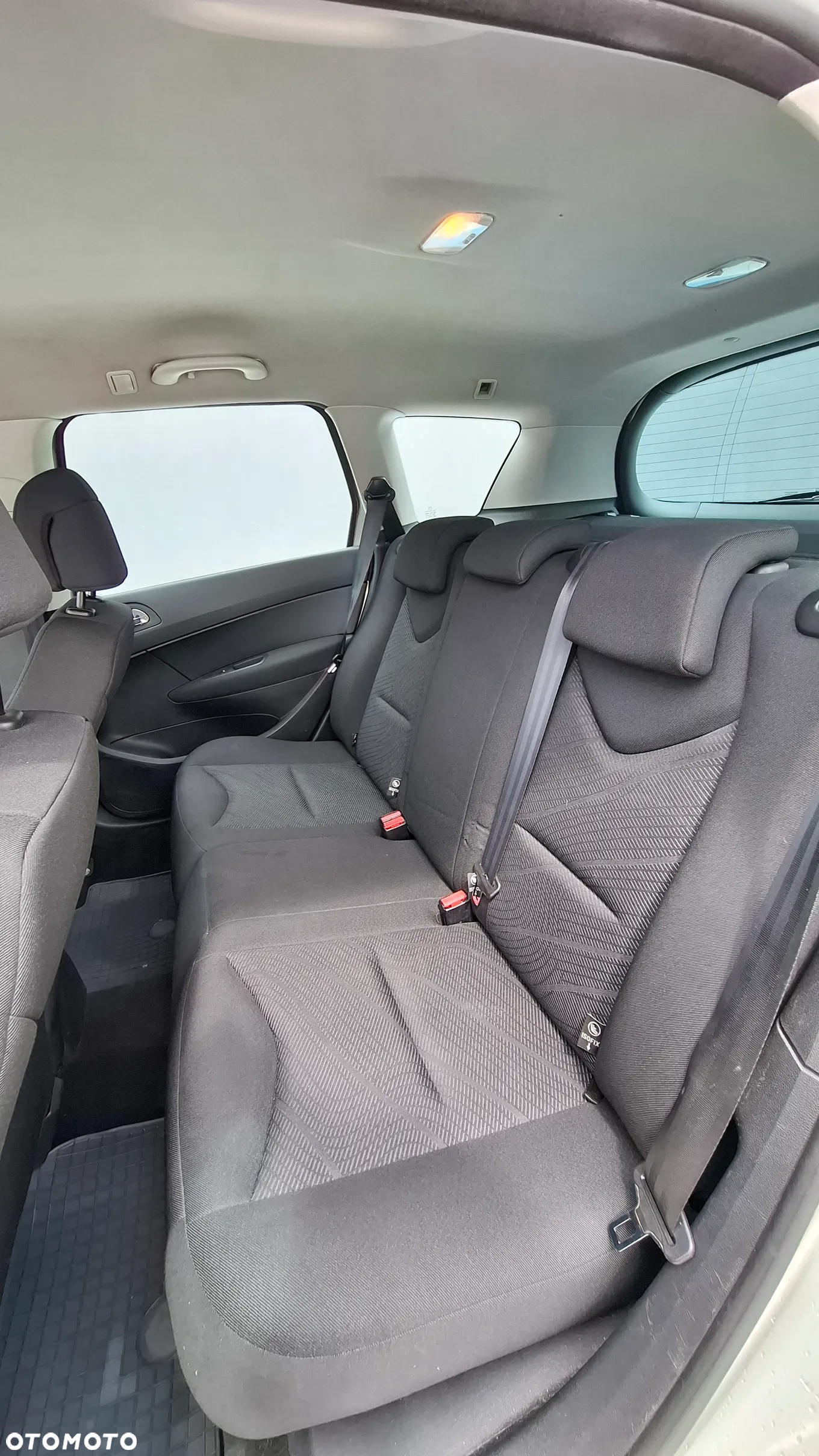 Peugeot 308 1.6 HDi Trendy - 10
