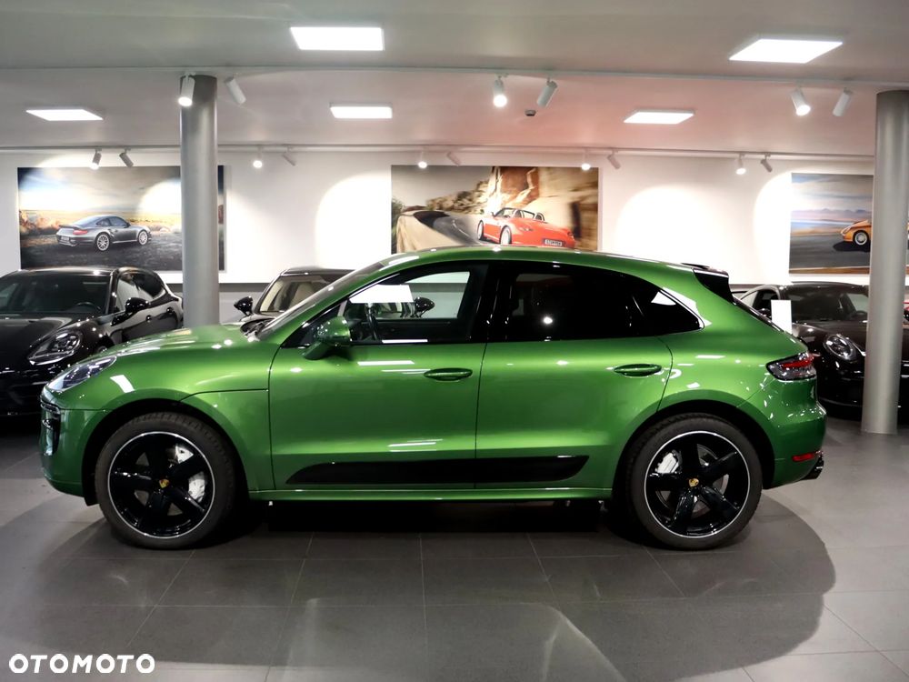 Porsche Macan Turbo - 2