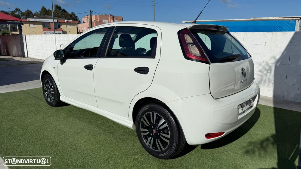 Fiat Punto 1.2 Young S&S - 10
