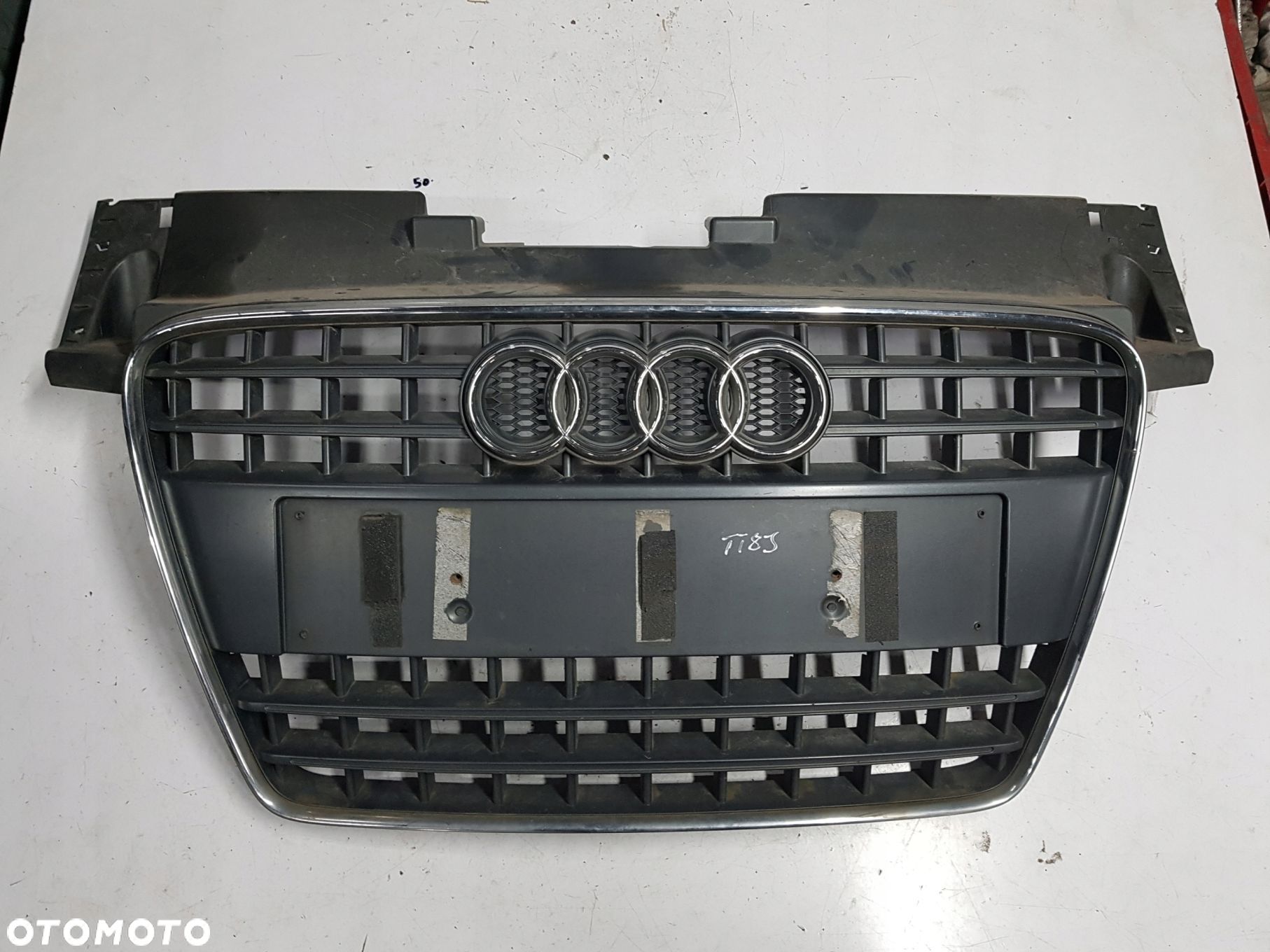 AUDI TT 8J 06-14r ATRAPA GRILL 8J0853651 - 1