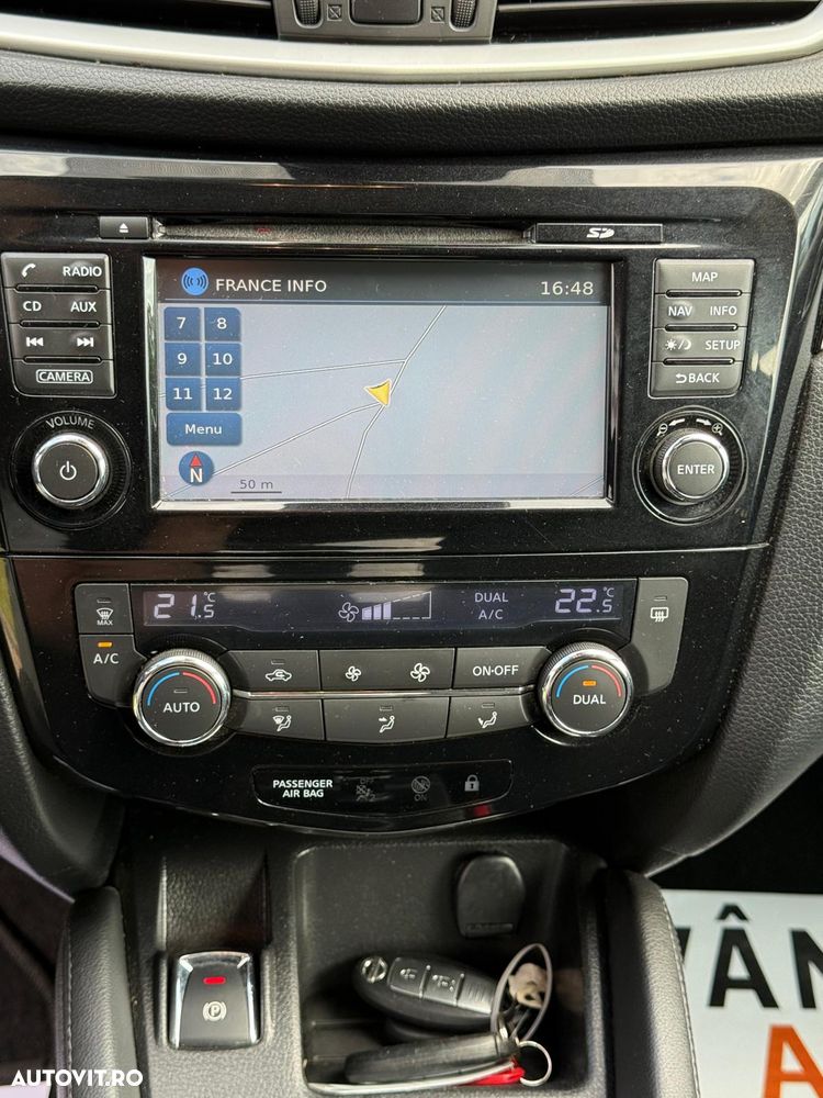 Nissan Qashqai 1.5 DCI N-Connecta - 12