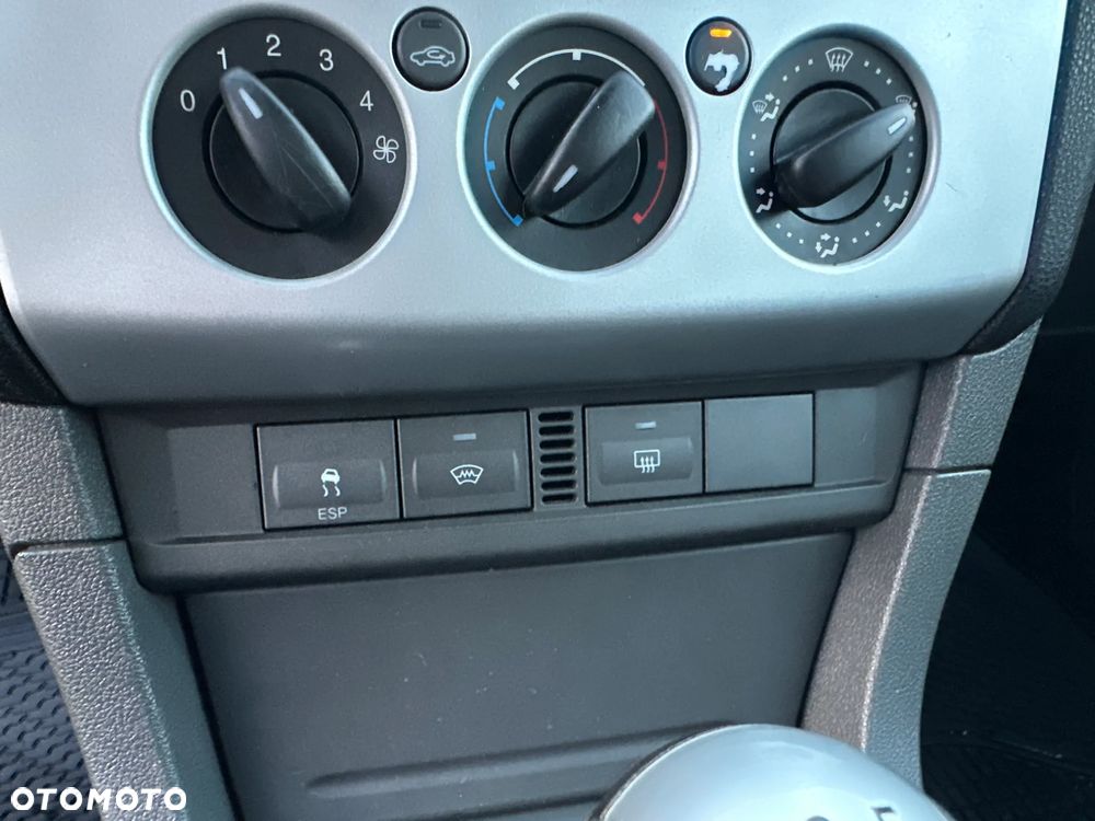 Ford Focus Ambiente - 20