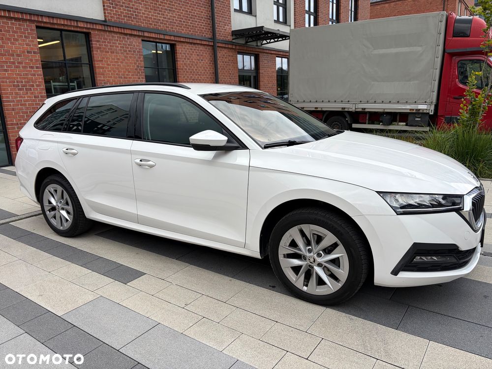 Skoda Octavia 2.0 TDI Ambition DSG - 20