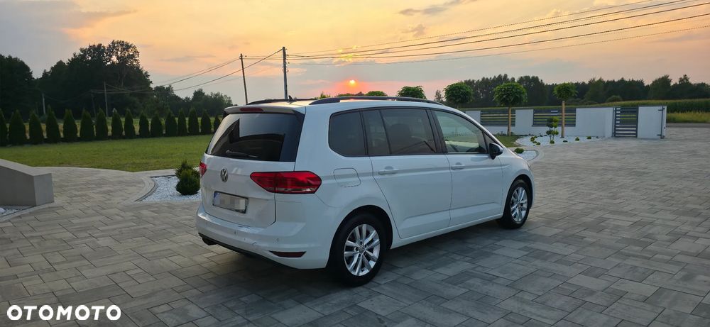 Volkswagen Touran 2.0 TDI BMT Active DSG - 5