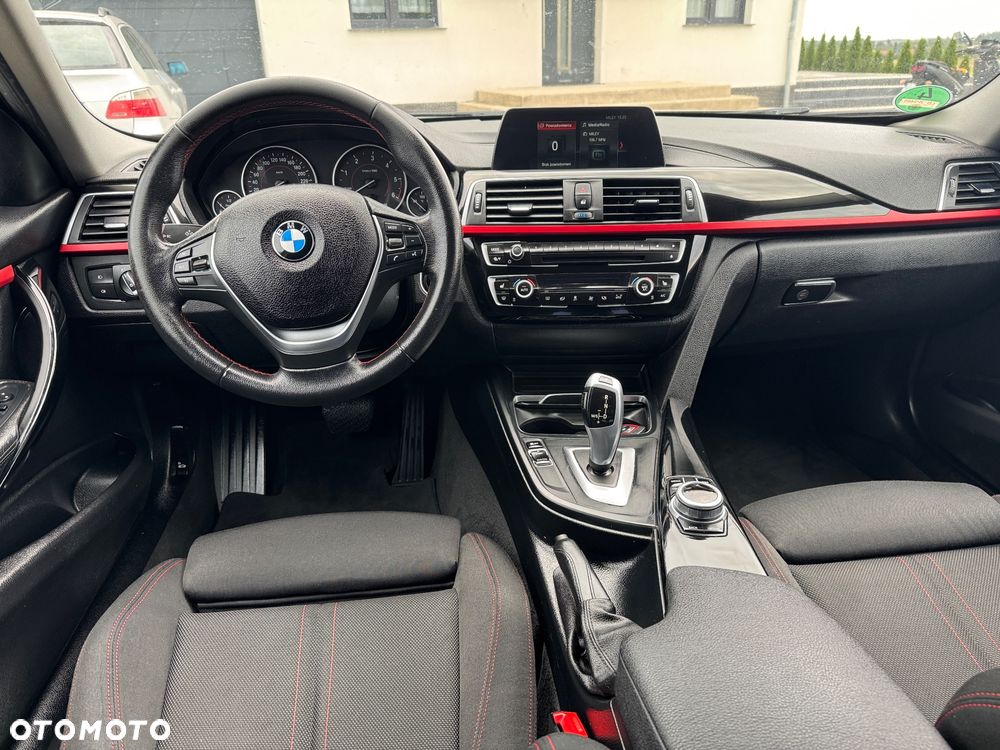 BMW Seria 3 318d Sport Line - 21
