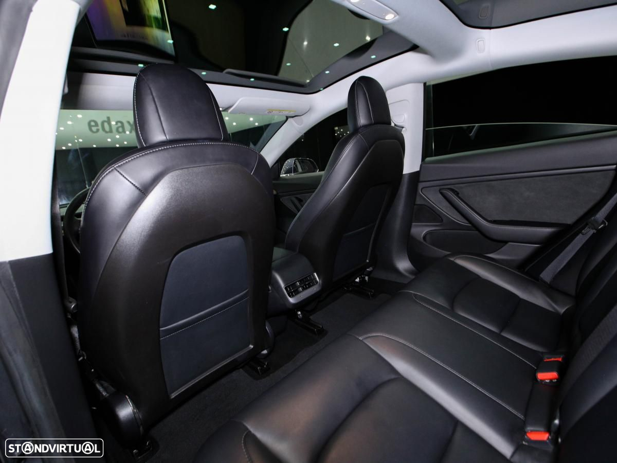 Tesla Model 3 Performance Dual Motor AWD - 11