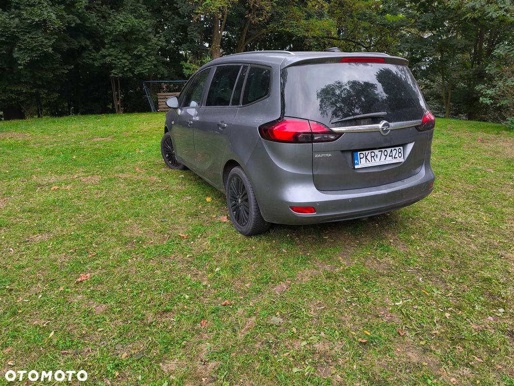 Opel Zafira 1.6 T 120 Lat S&S - 9