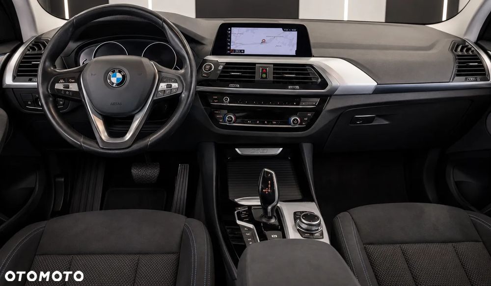 BMW X3 xDrive20i GPF Business Edition - 7