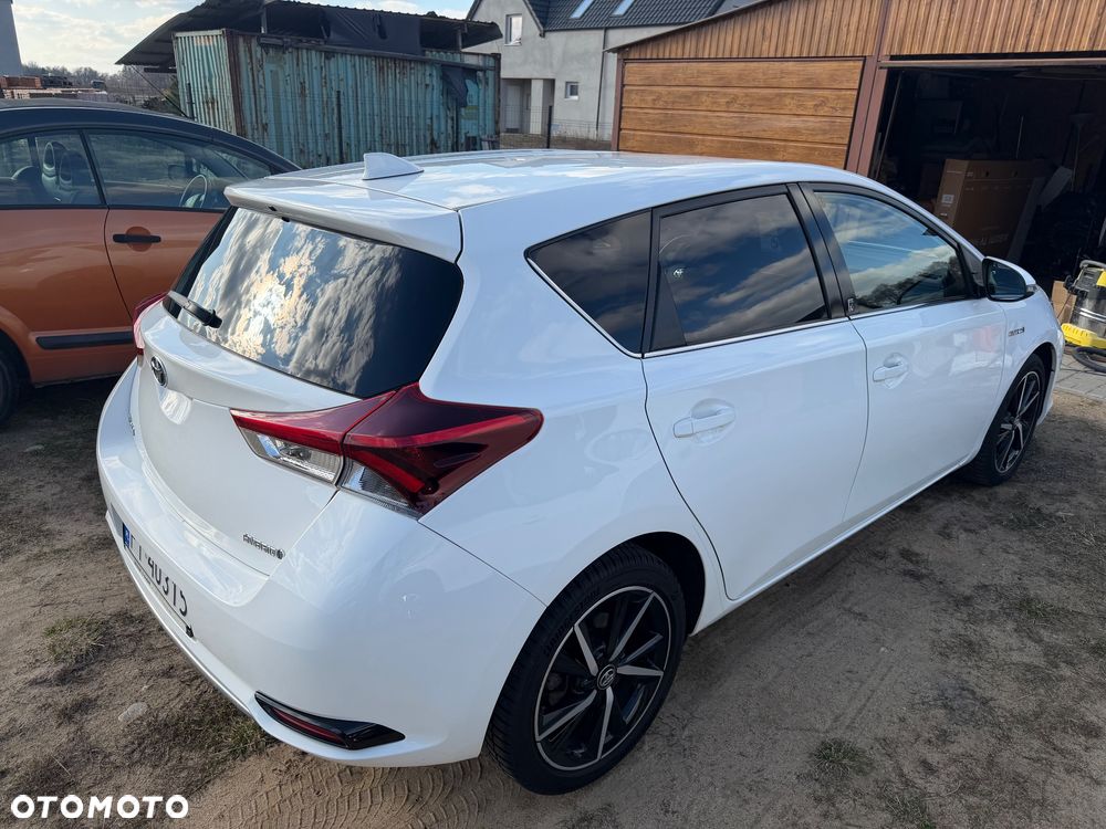 Toyota Auris - 6