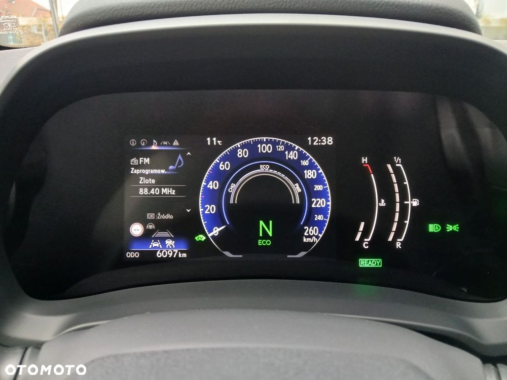 Lexus LBX 1.5 Hybrid - 23