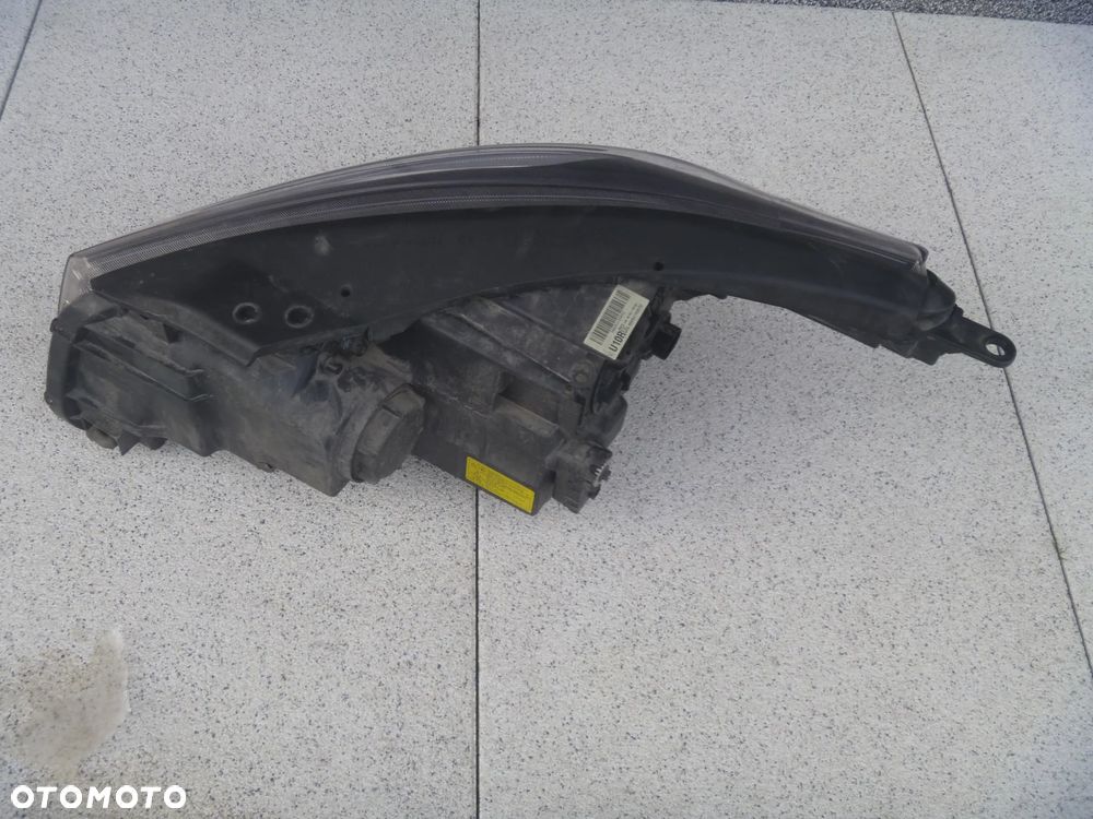 KIA SORENTO III XENON LED PRAWY IGŁA 92102-C5100 - 6
