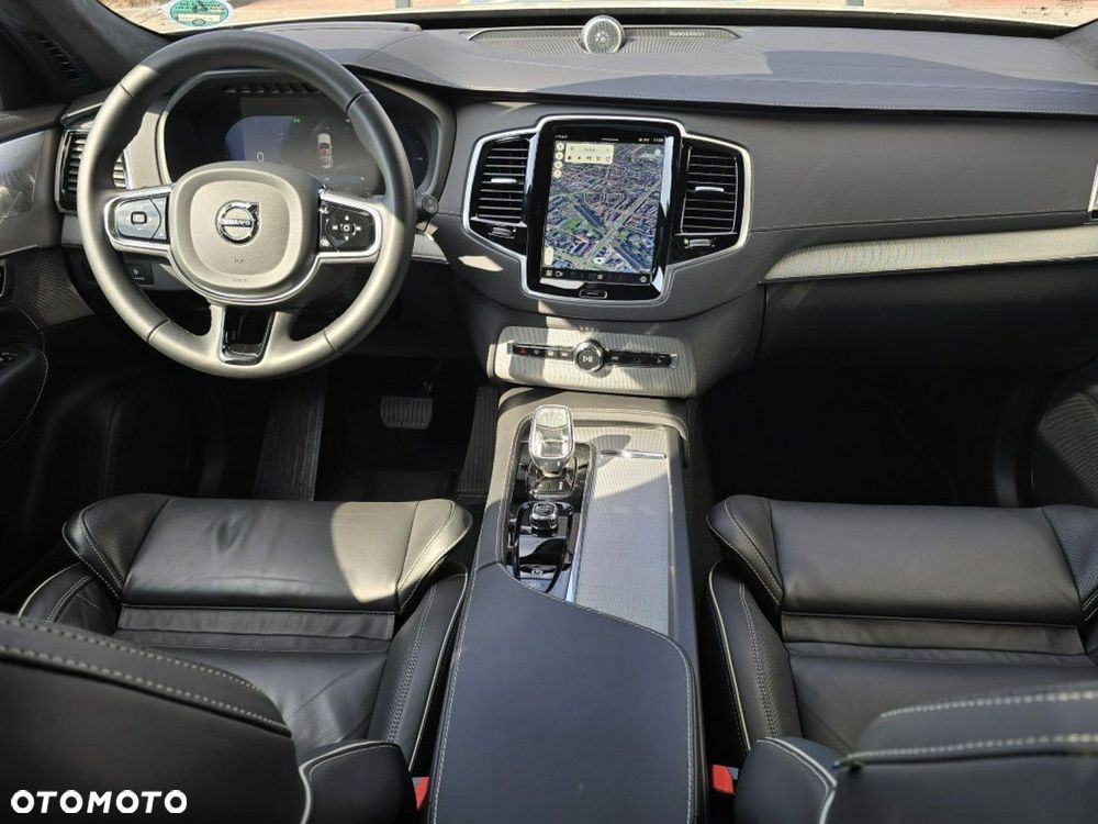 Volvo XC 90 - 13