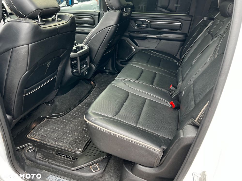 RAM 1500 Crew Cab Limited - 11