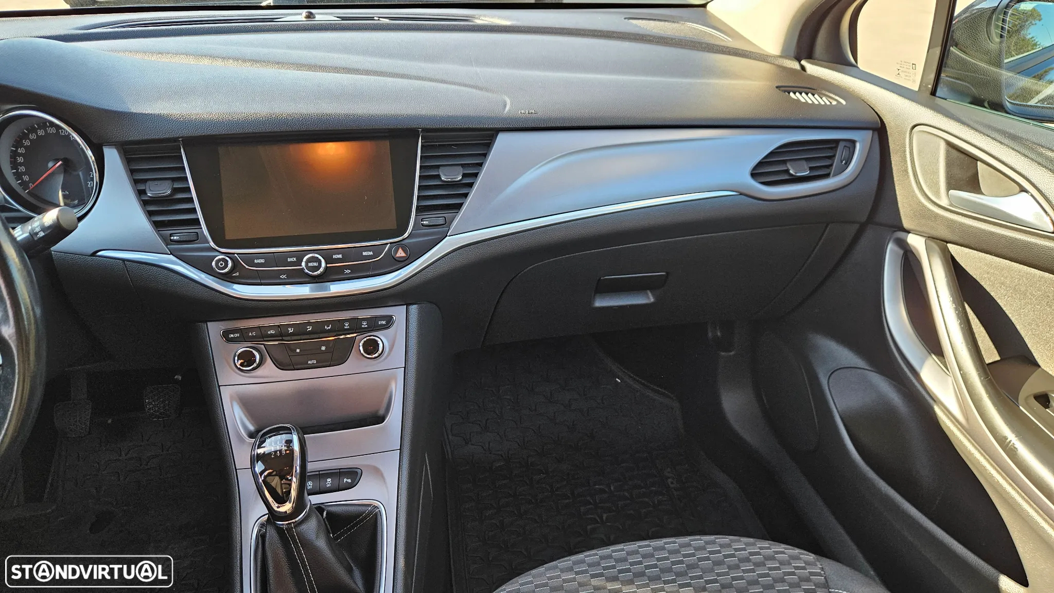 Opel Astra Sports Tourer 1.6 CDTI Business Edition S/S - 16