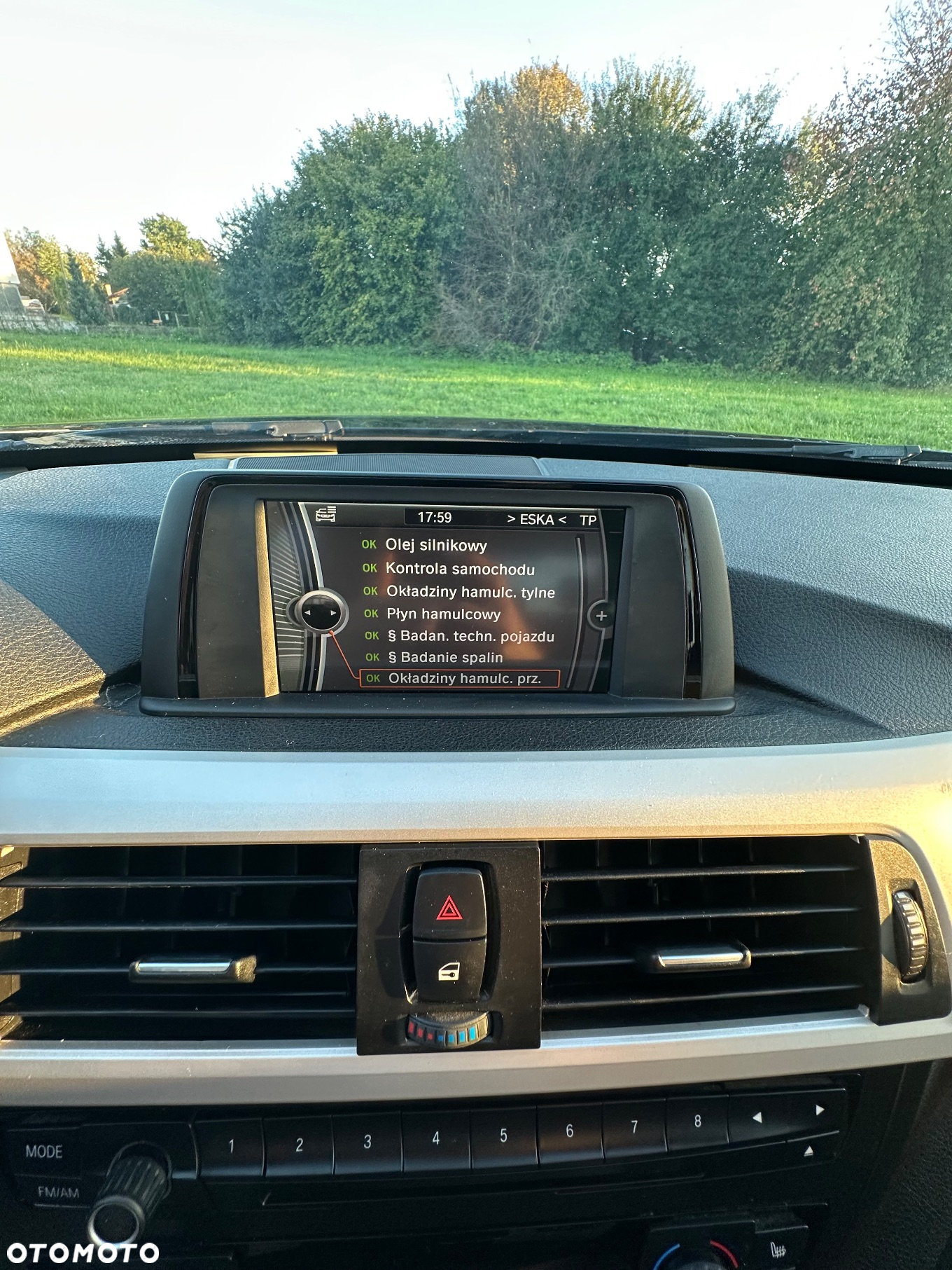 BMW Seria 3 320i Touring xDrive - 12