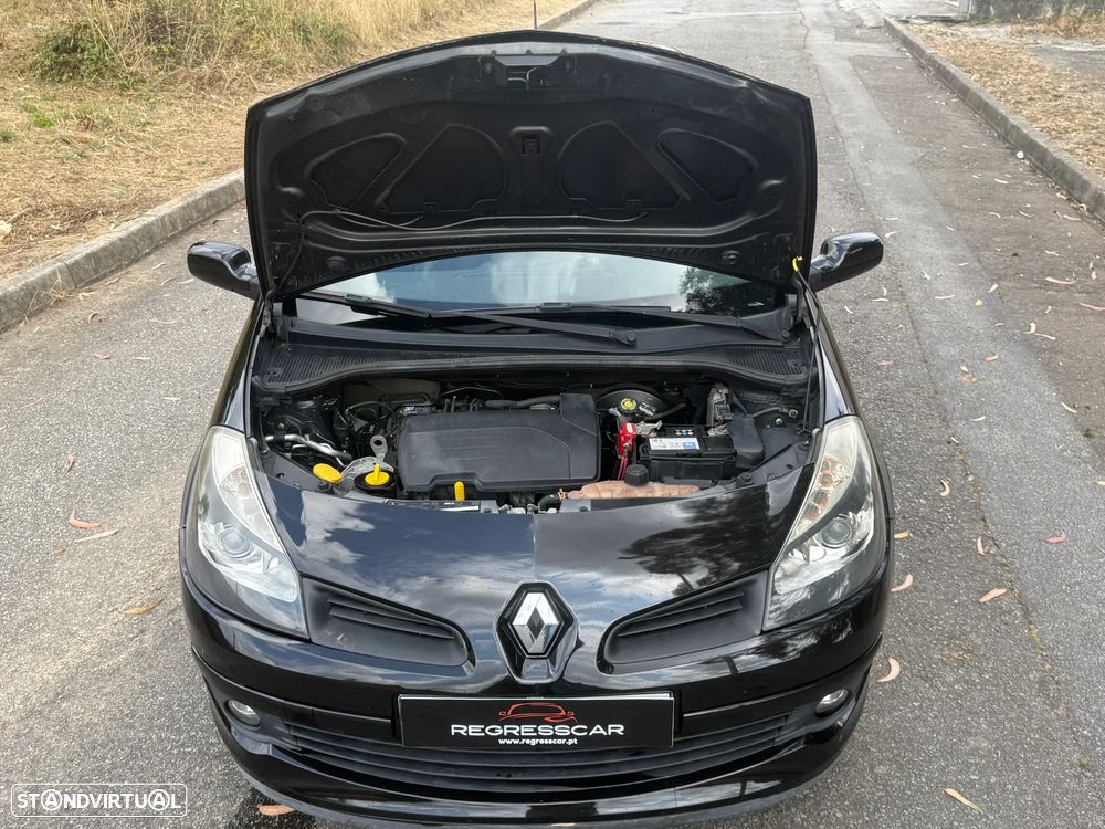 Renault Clio 1.2 16V Confort Dynamique - 25