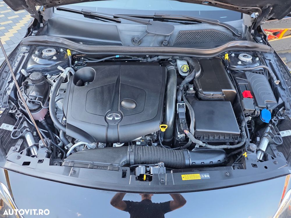 Infiniti QX30 - 21
