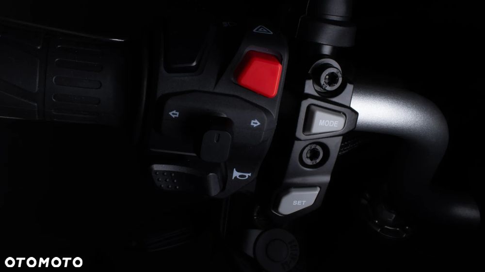 Junak RX600 - 17