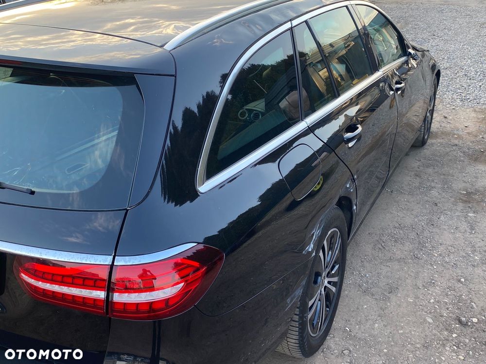 Mercedes-Benz Klasa E - 15